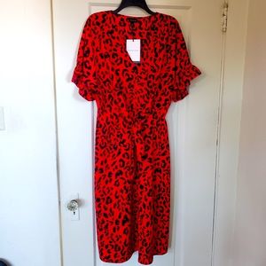 Who What Wear "Electric Cheetah" Midi Dress small